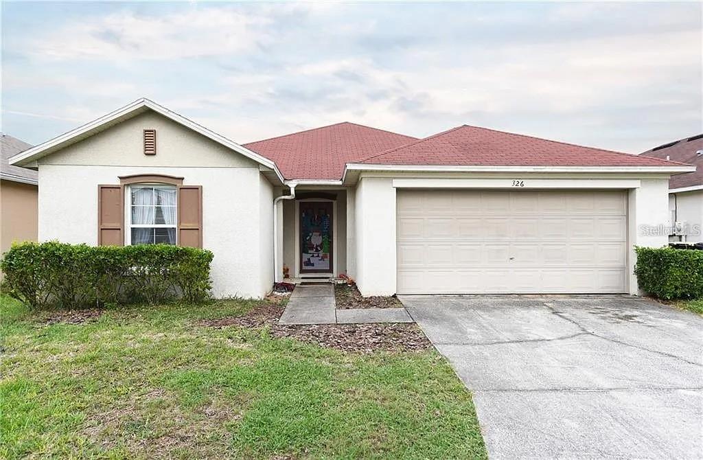 326 Elderberry Dr., Davenport, FL 33897