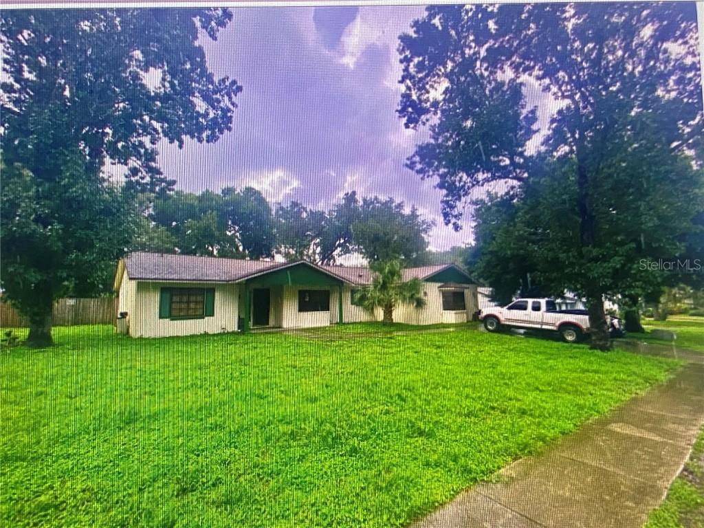 120 Kaywood Dr., Sanford, FL 32771