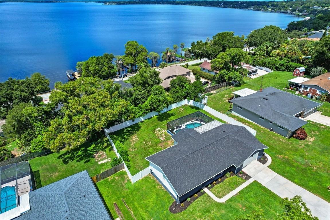 12927 Lakeview Ave., Clermont, FL 34711