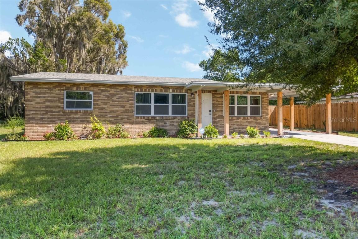 1011 Old Lake Alfred Rd., Auburndale, FL 33823