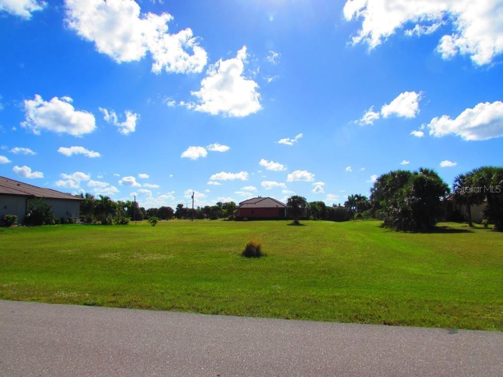 16402 San Edmundo Rd., Punta Gorda, FL 33955