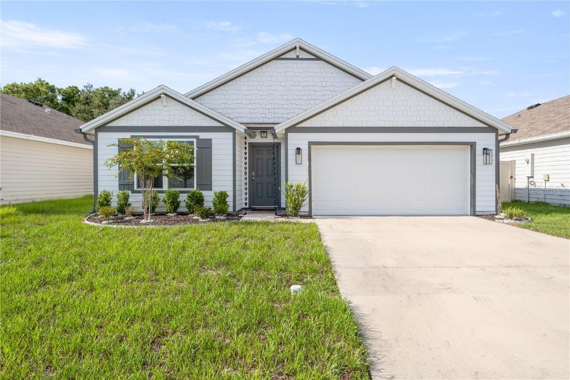 24596 NW 23rd Ln., Newberry, FL 32669