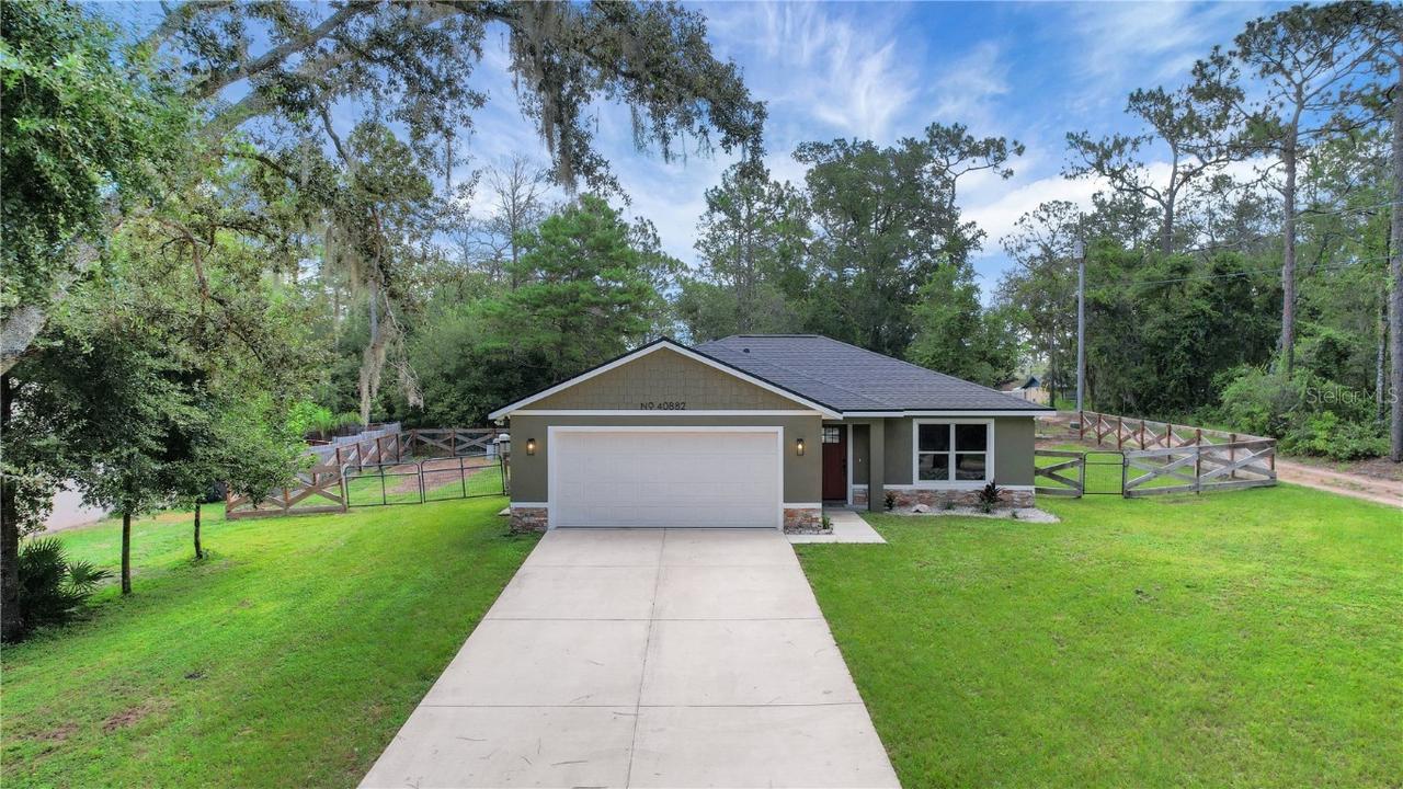 40882 W 5th Ave., Umatilla, FL 32784