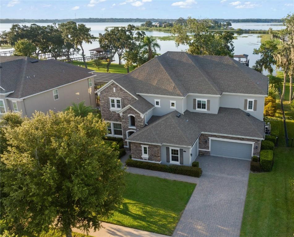 15986 Johns Lake Overlook Dr., Winter Garden, FL 34787