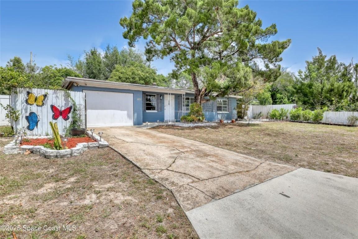 3940 Barcelona St., Titusville, FL 32796