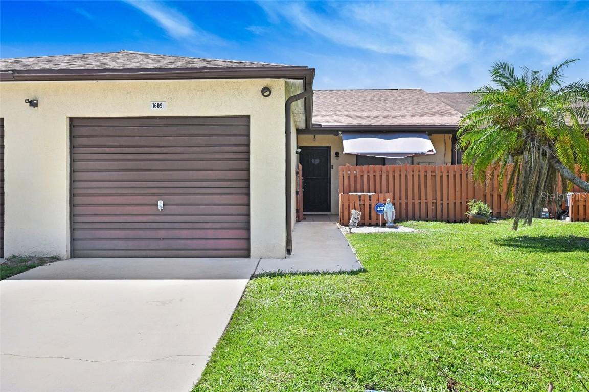 1609 Jolson Ct., Merritt Island, FL 32953