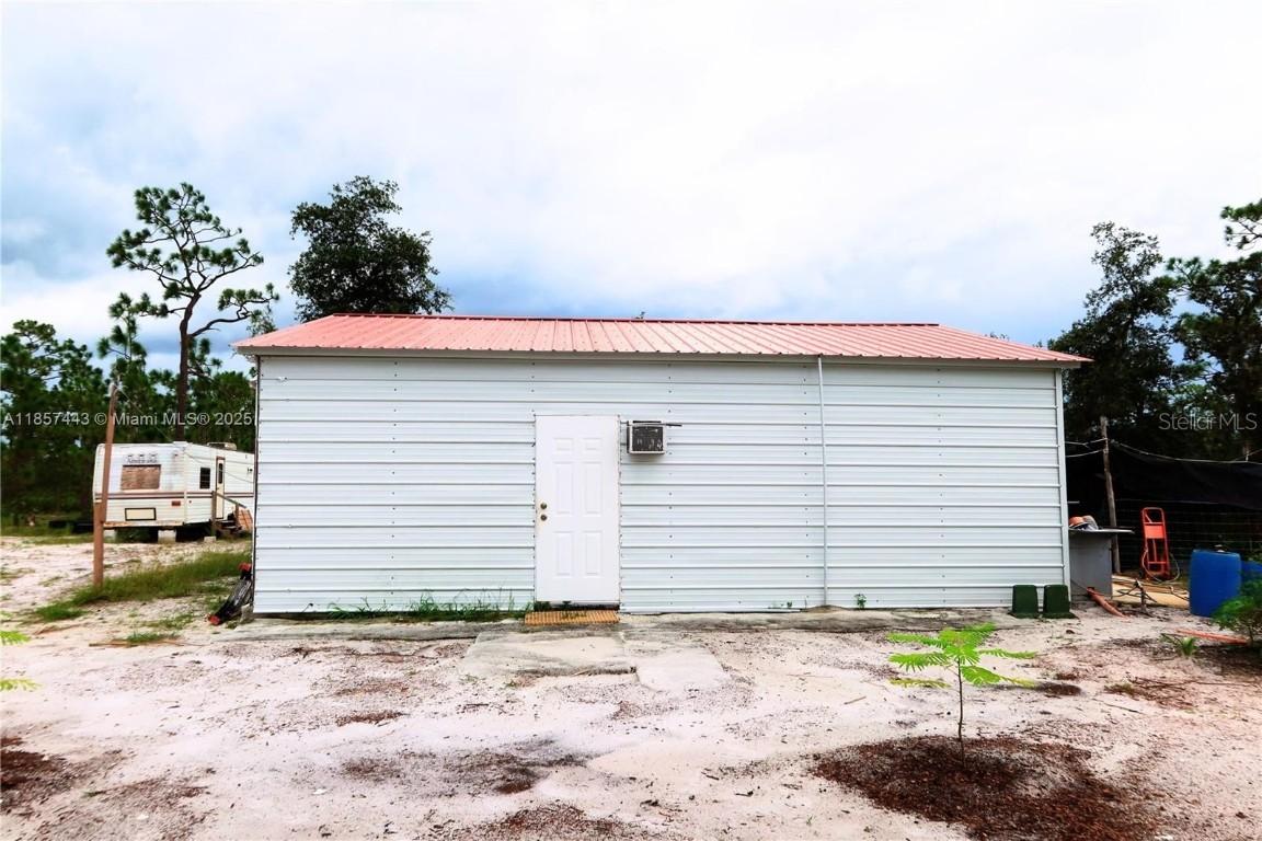 437 Allison Dr., Venus, FL 33960