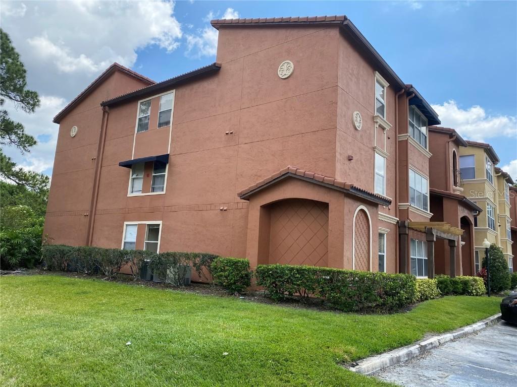 5120 Conroy Rd. #12, Orlando, FL 32811