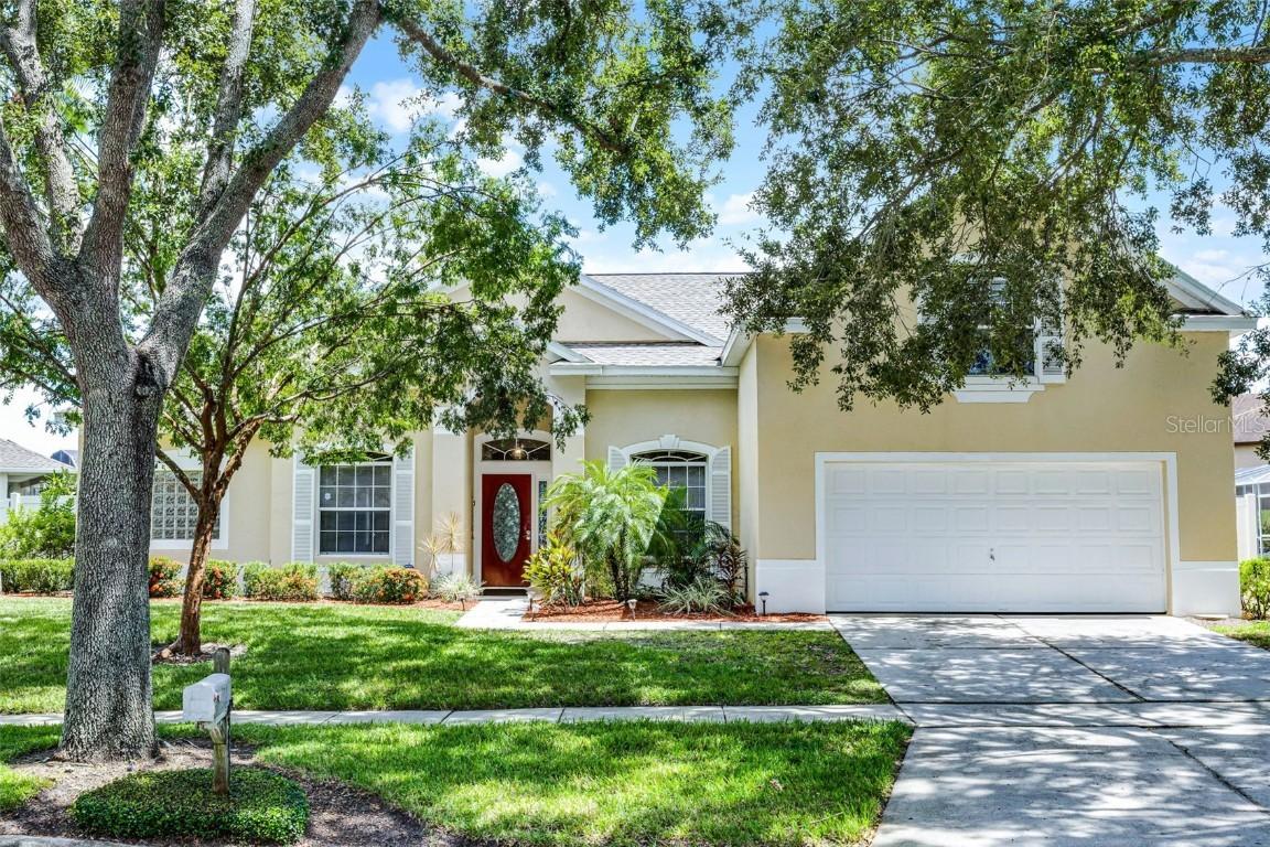 327 Mcfee Dr., Davenport, FL 33897