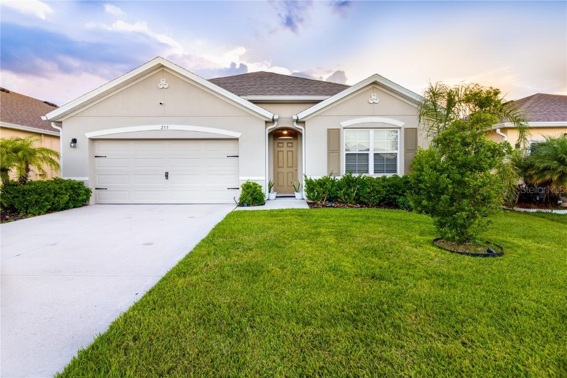 255 SW Guinevere Dr., Palm Bay, FL 32908