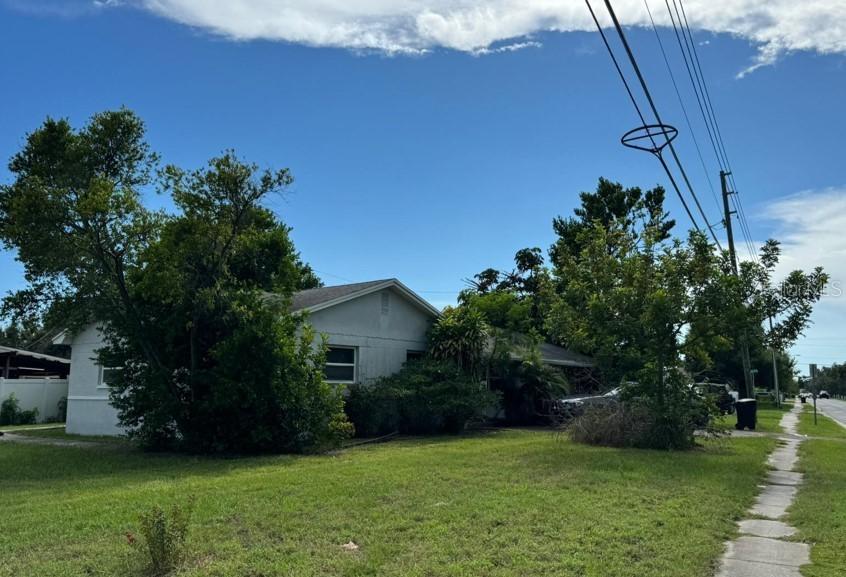 6160 22nd Ave., St Petersburg, FL 33710