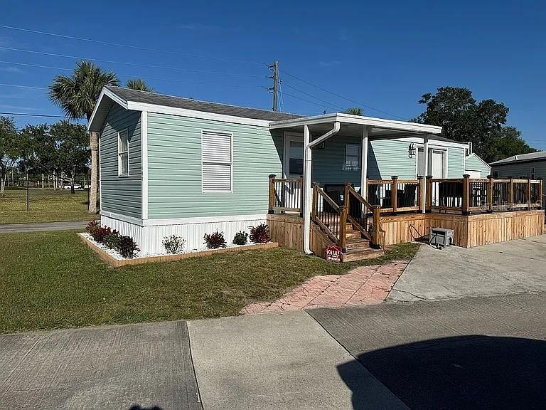 107 Forest Lake Dr., Cocoa, FL 32926