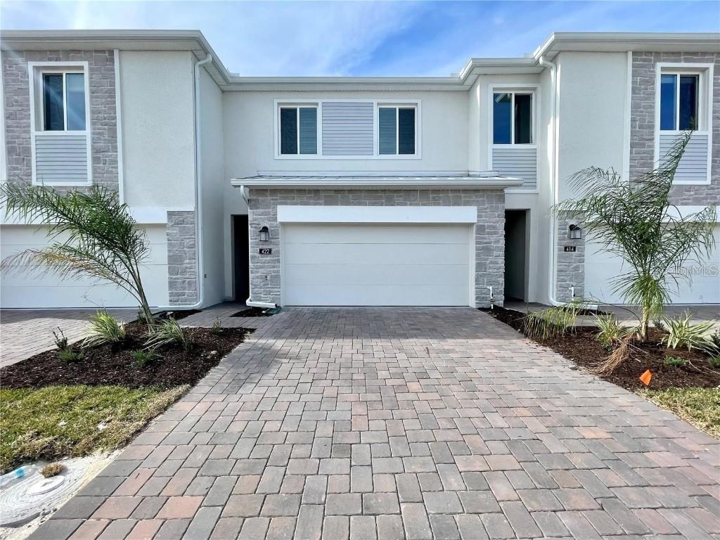 422 Bogey Dr., Davenport, FL 33896