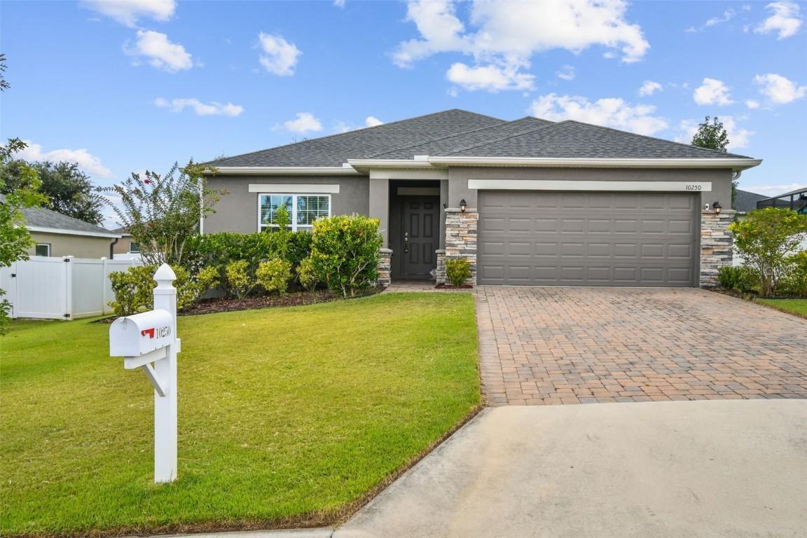 10250 Lenox St., Clermont, FL 34711