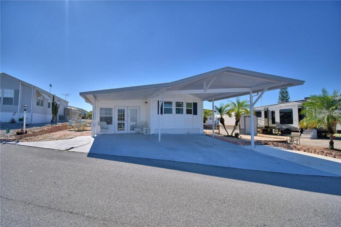 251 Patterson Rd. #F7, Haines City, FL 33844