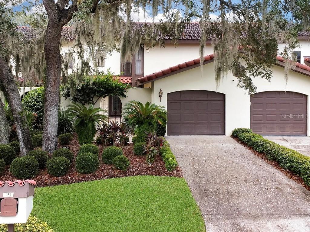153 Stratford Ct., Haines City, FL 33844