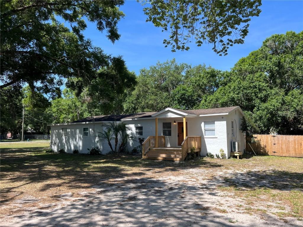 1550 Robin St., Auburndale, FL 33823