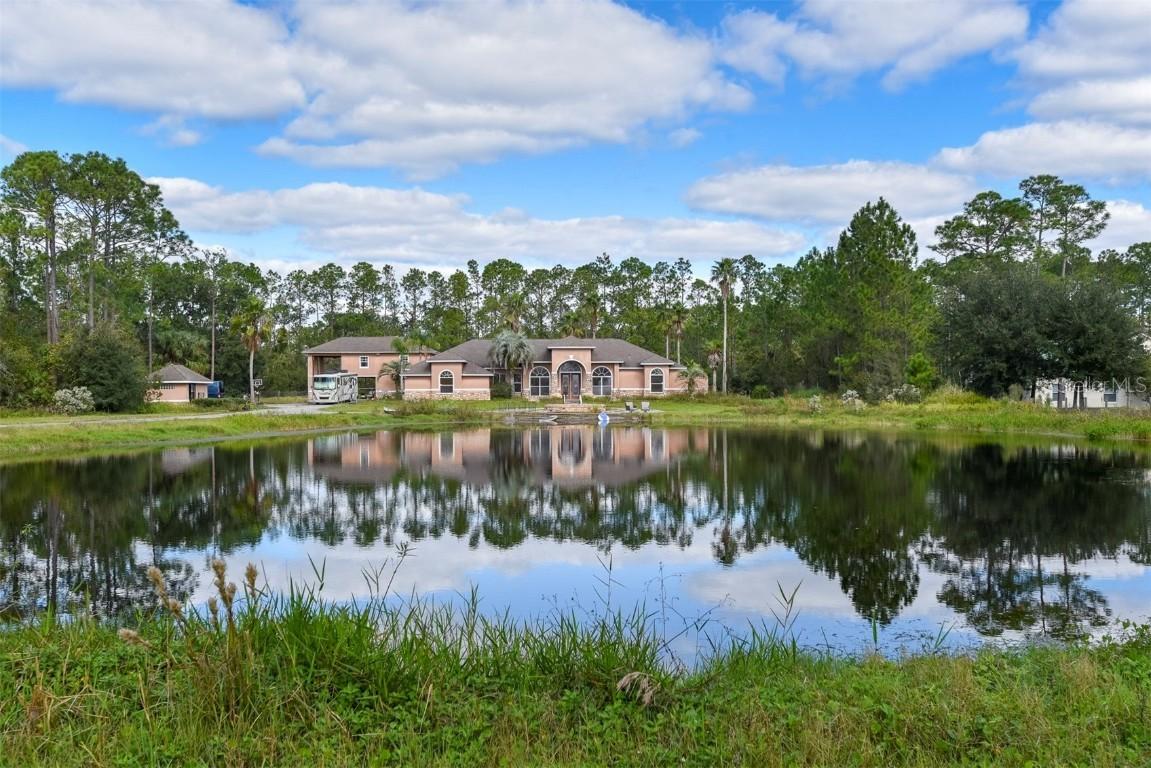 3521 Red Barn Ln., Ormond Beach, FL 32174