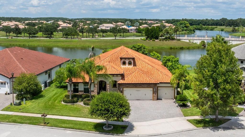 2521 Shoal Bass Way, Kissimmee, FL 34746