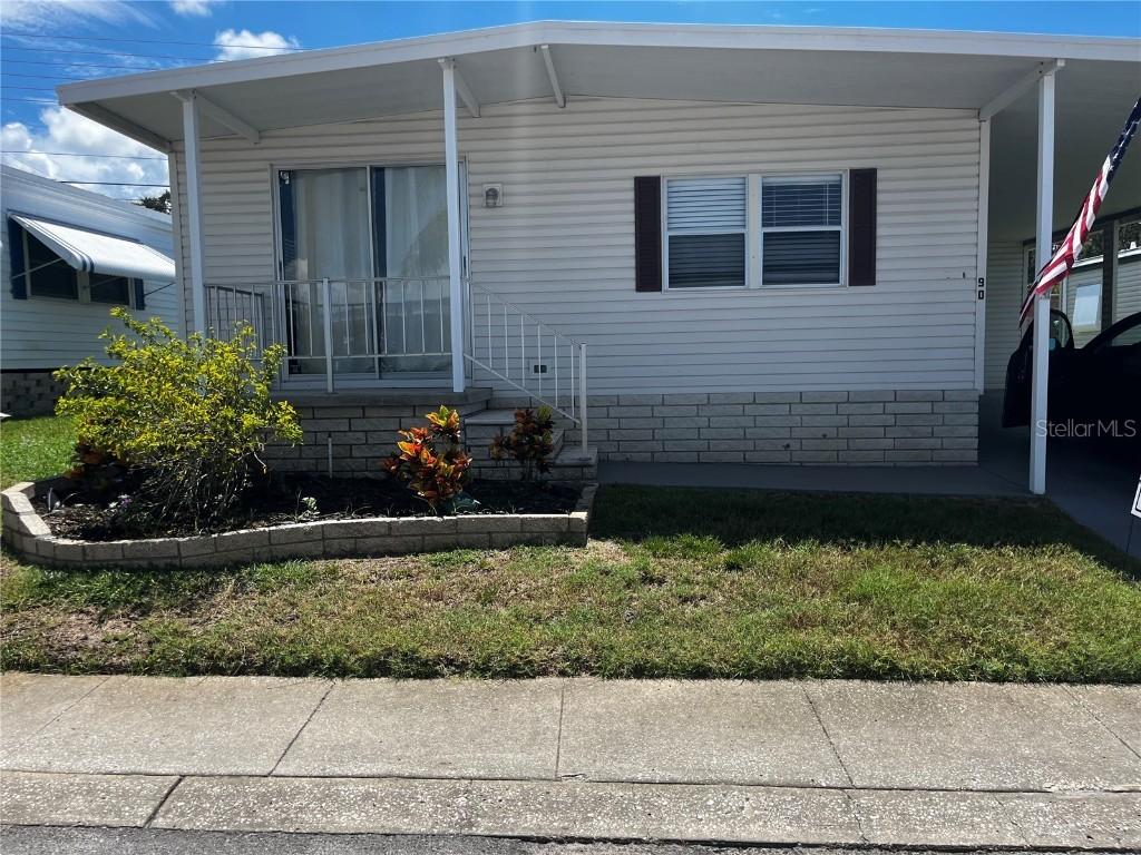 90 Red Oak Dr., Palm Harbor, FL 34684