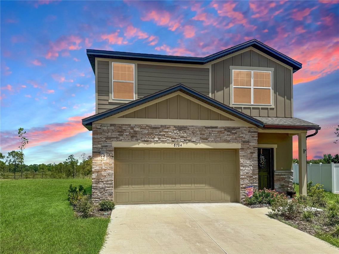 8704 Sportsman Loop, Groveland, FL 34736