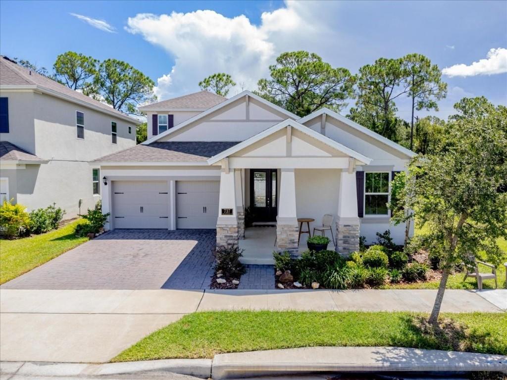 737 Brackenberry St, Debary, FL 32713