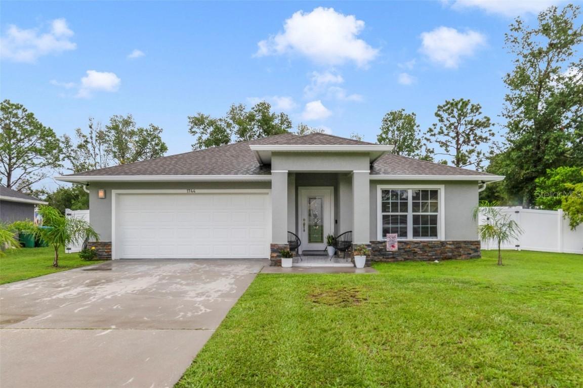 1744 Cofield Dr., Deltona, FL 32738
