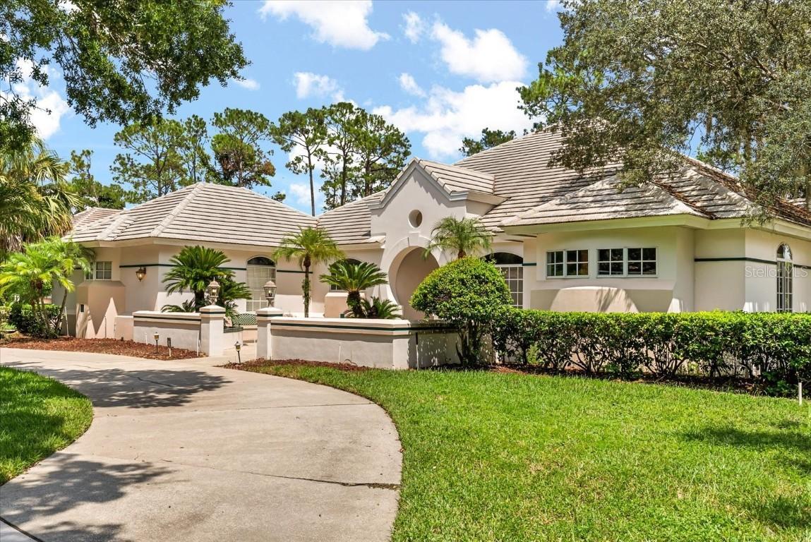 9713 Camberley Cir., Orlando, FL 32836