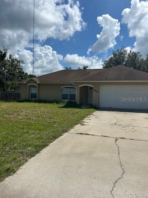 835 Lancaster Ave., Orange City, FL 32763