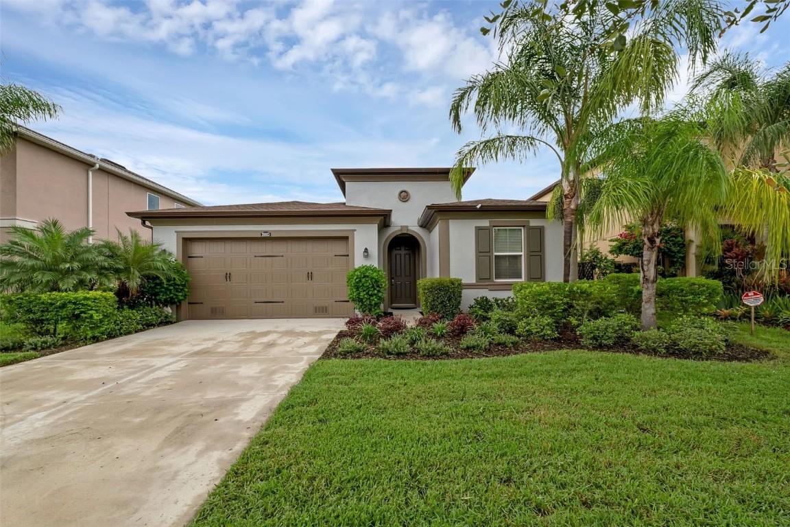 28883 Revaro Ln., Wesley Chapel, FL 33543