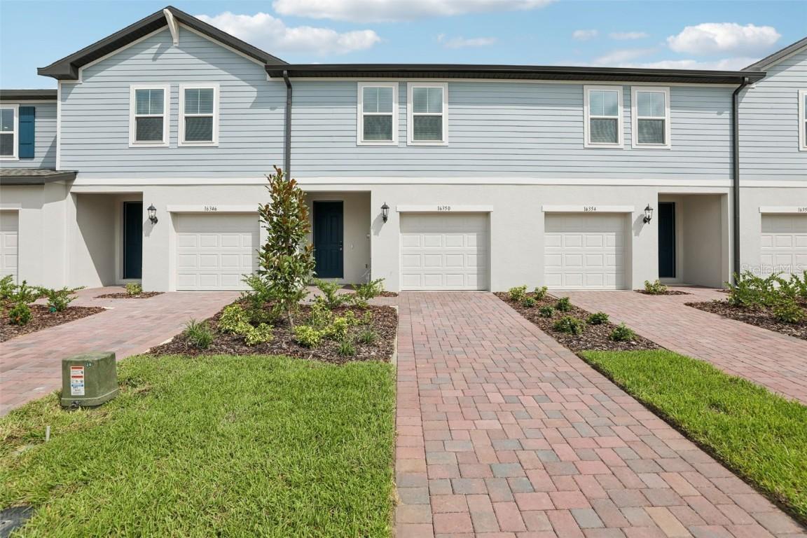 16350 Bird Of Paradise Ave., Clermont, FL 34714