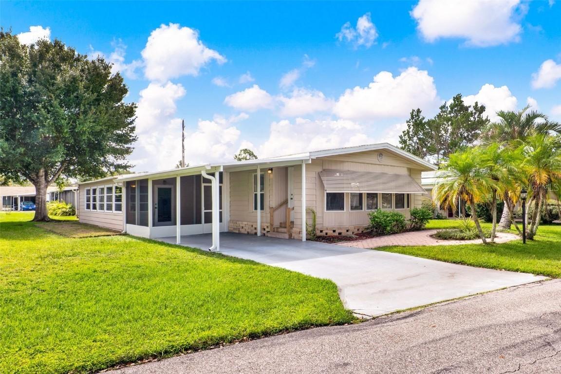 513 Flamingo Ln., Osteen, FL 32764