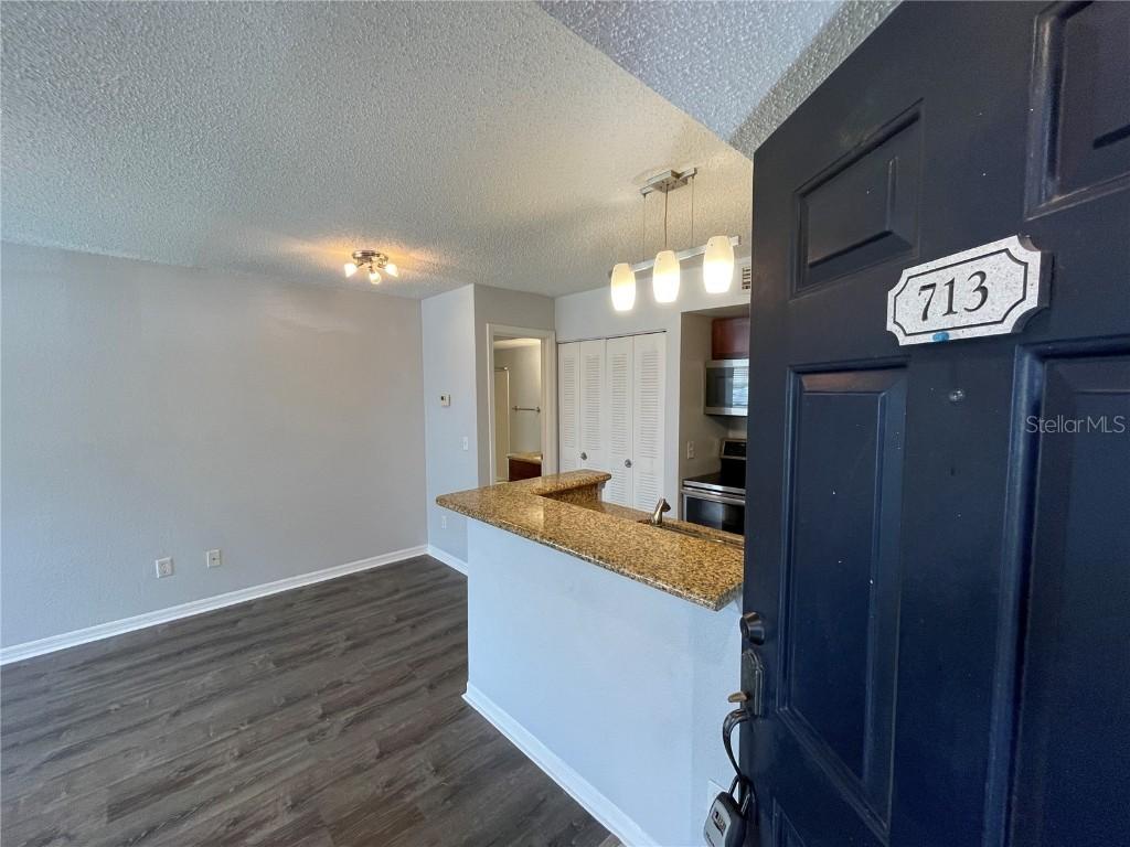 5128 Conroy Rd. #713, Orlando, FL 32811