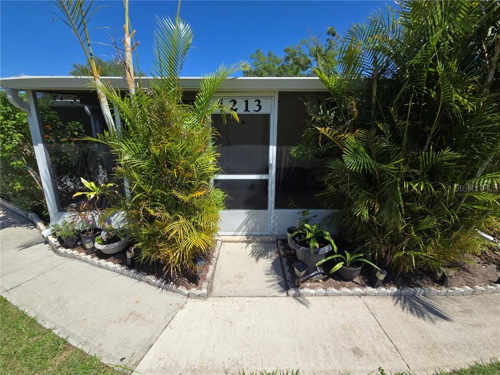 4213 E Michigan St., Orlando, FL 32812