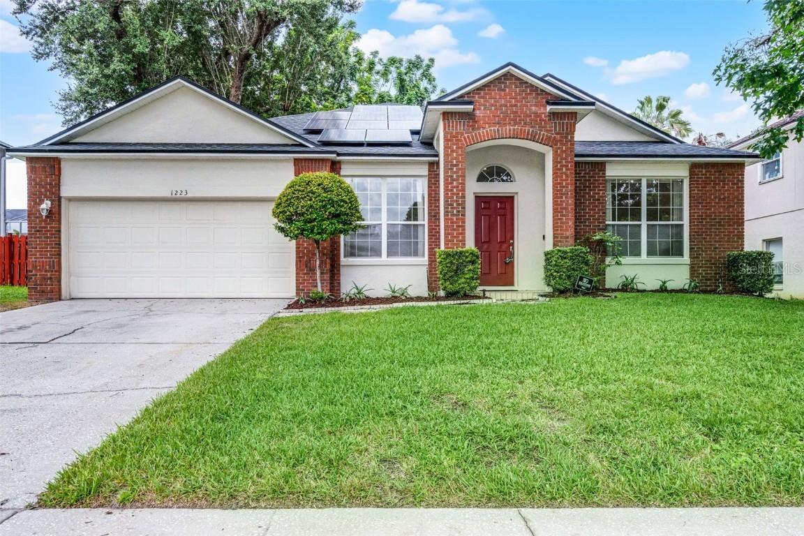 1223 Vickers Lake Dr., Ocoee, FL 34761