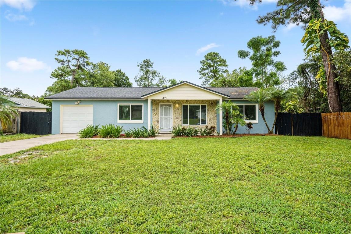 335 Hidden Lake Dr., Sanford, FL 32773