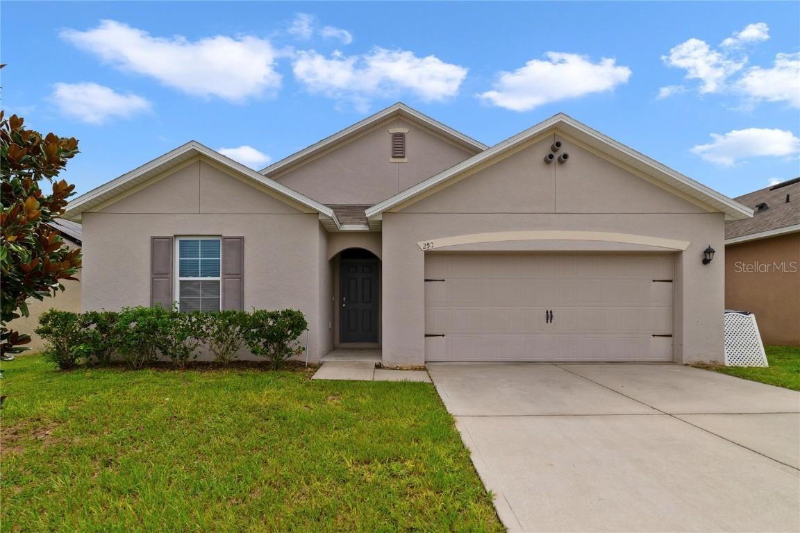 252 Willow Bend Dr., Davenport, FL 33897