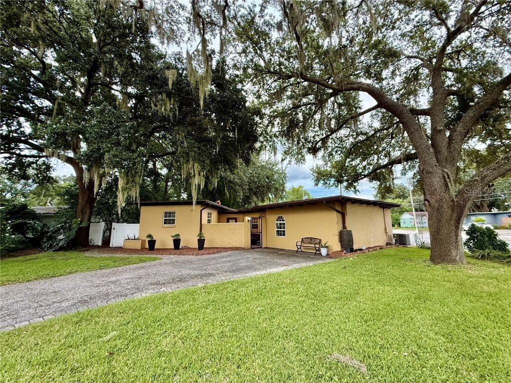 1835 Oak Ln., Orlando, FL 32803
