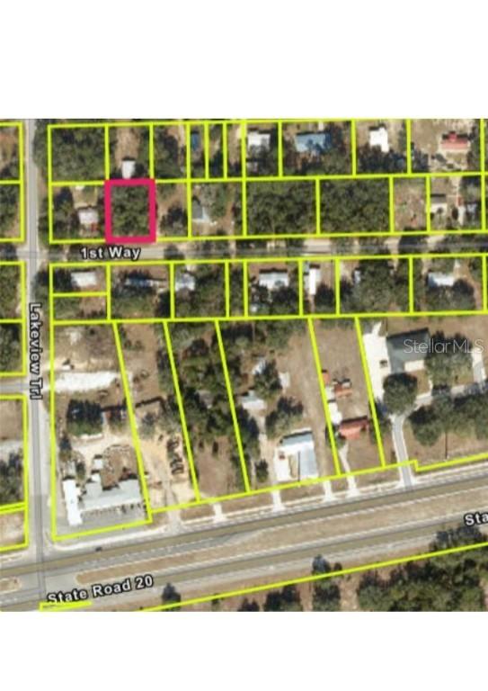 150 1st Way, Interlachen, FL 32148