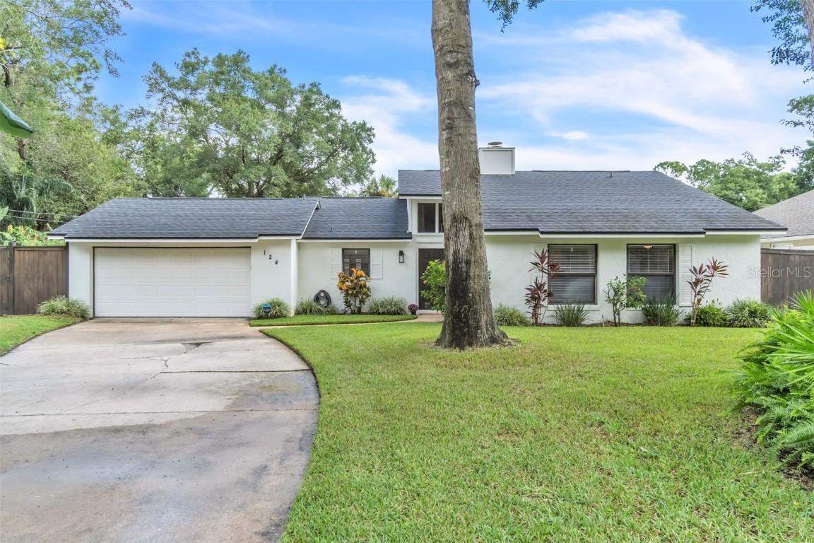 124 E Goodheart Ave., Lake Mary, FL 32746