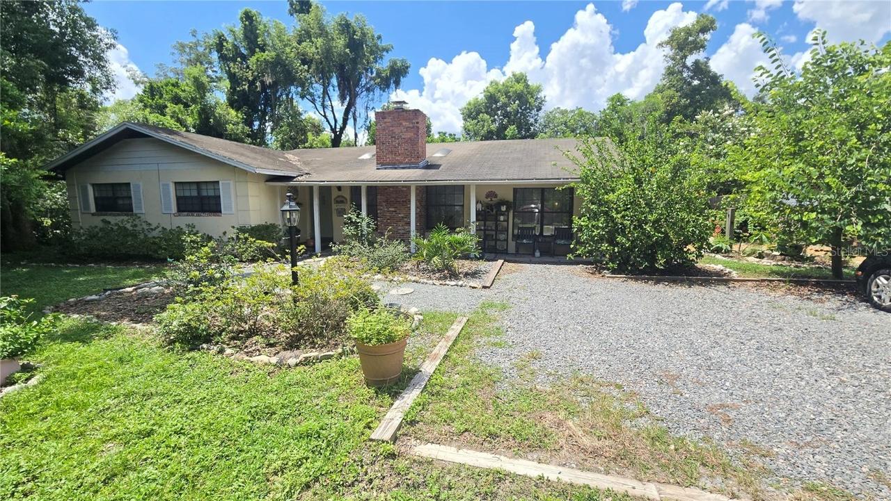 106 Oakwood Dr., Maitland, FL 32751