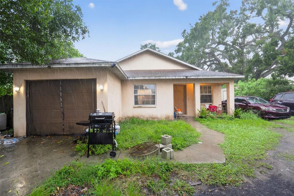 812 27th St., Bradenton, FL 34208