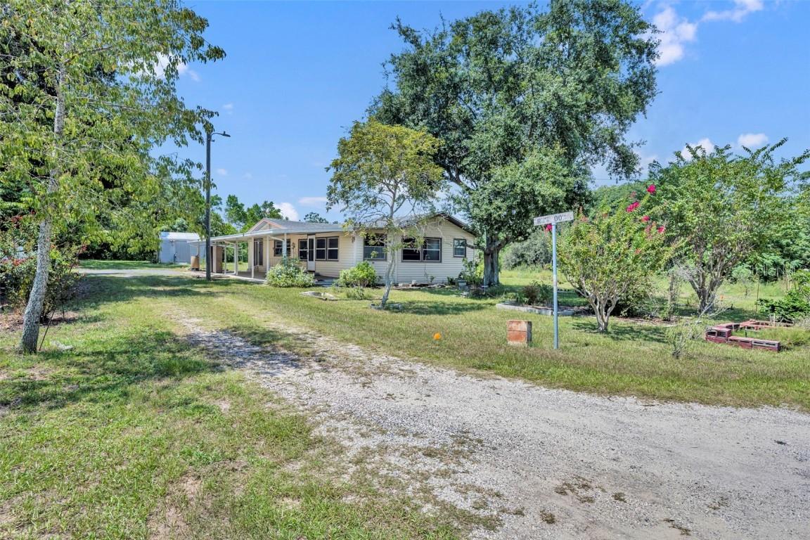 114 Fruitwood Ave, Eustis, FL 32726