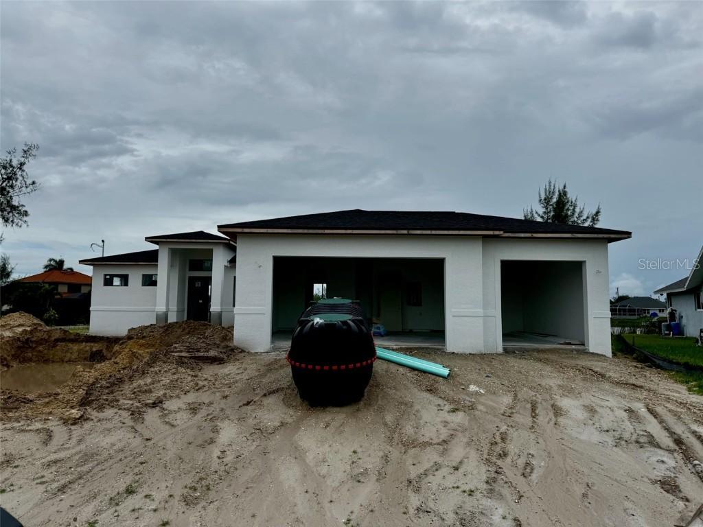 1924 NW 14th St., Cape Coral, FL 33993