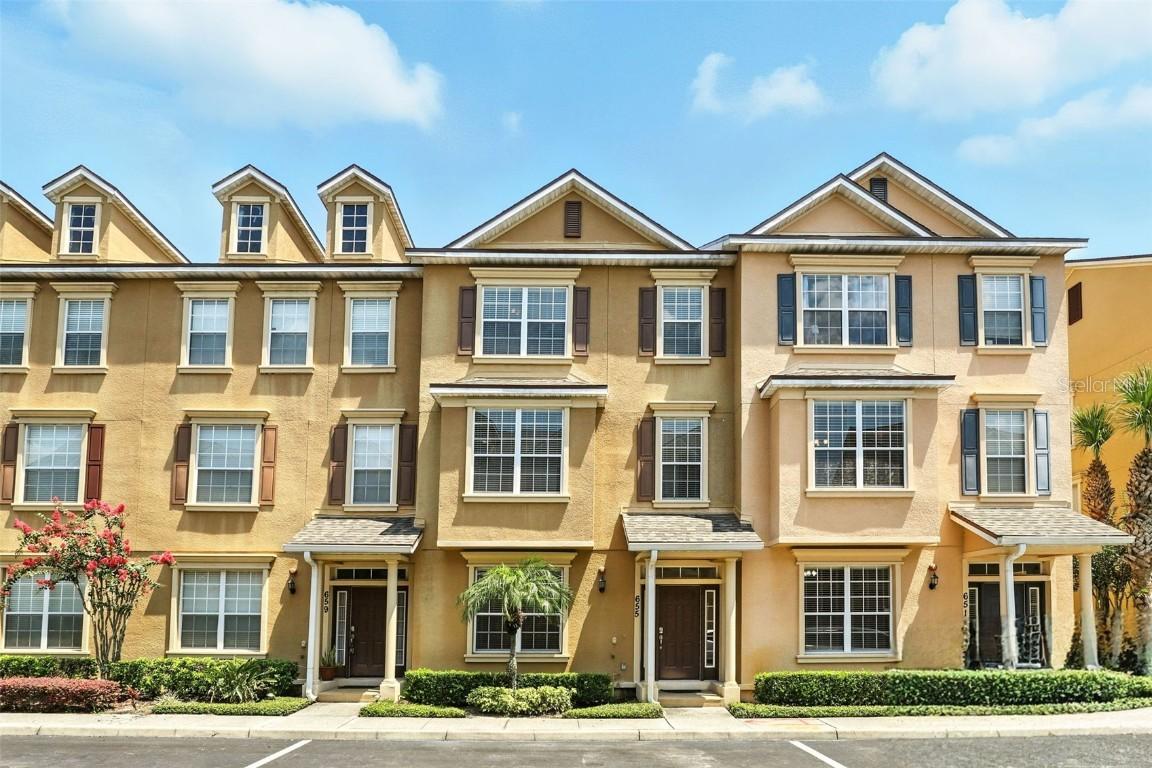 655 Pensacola Ln., Lake Mary, FL 32746
