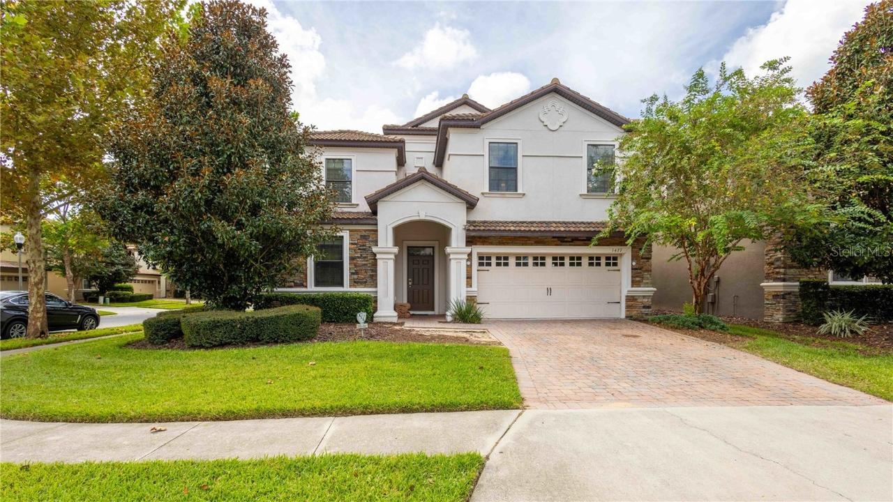 1427 Moon Valley Dr., Davenport, FL 33896