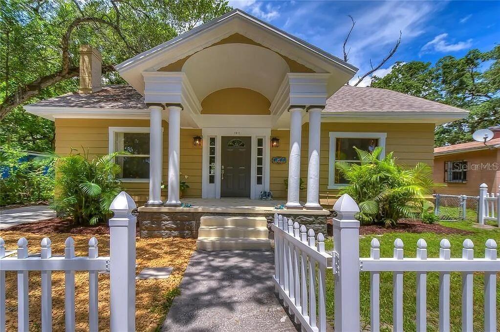 1511 Prescott St., St Petersburg, FL 33712