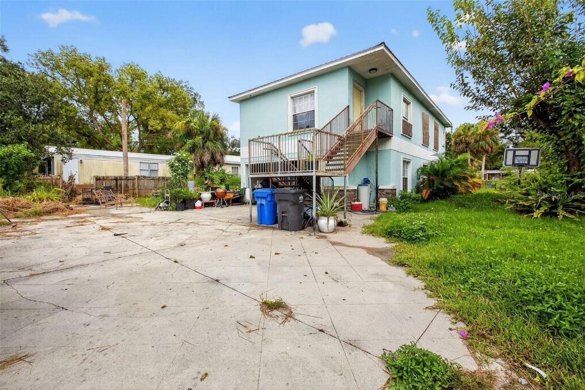 10012 Lula St., Gibsonton, FL 33534