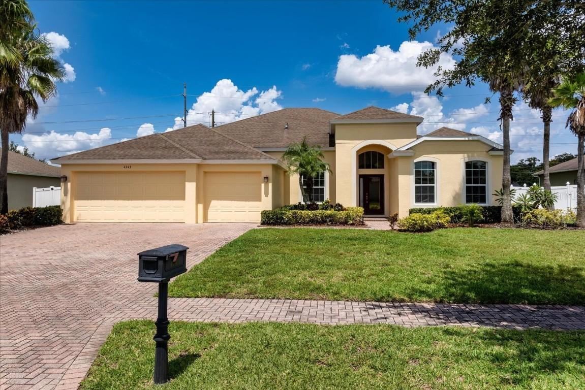 4743 Legacy Oaks Dr., Orlando, FL 32839