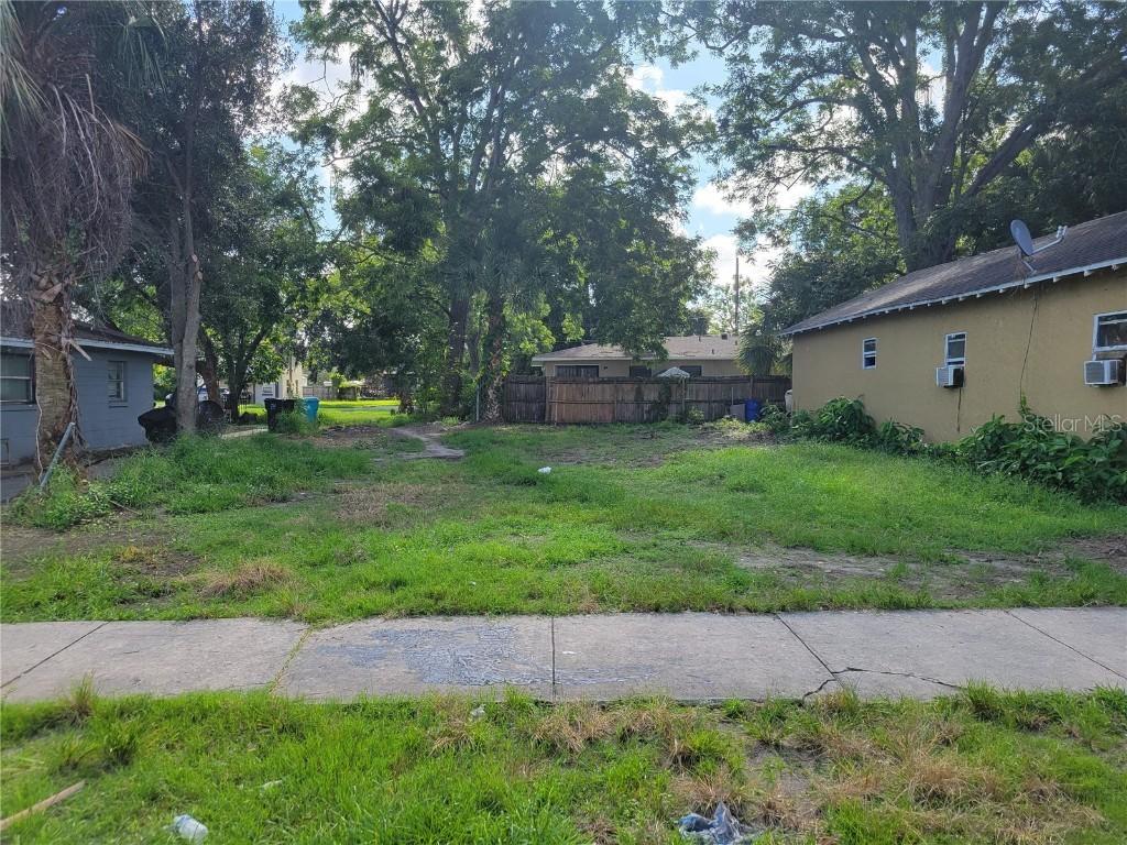 727 Quill Ave., Orlando, FL 32805